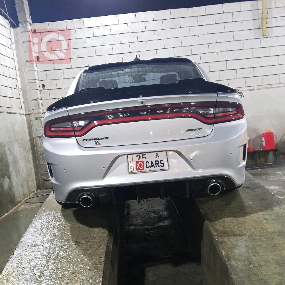 دودج تشارجر